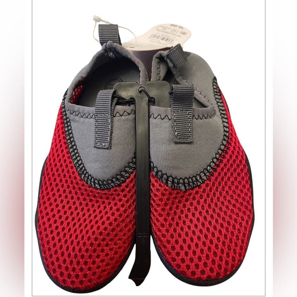 Wonder Nation Toddler Red and Gray Water Shoes